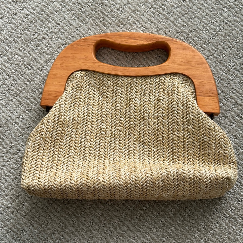 Wood Handle Straw Woven Handbag